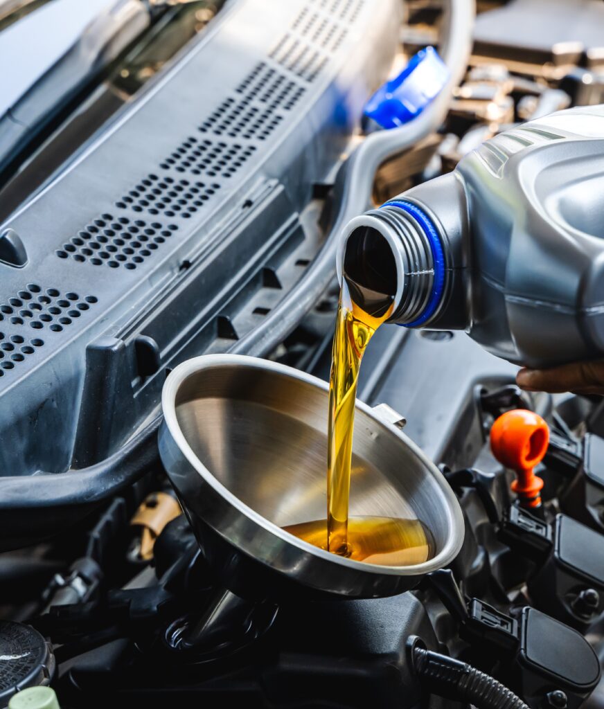 Automobiel Jansen Druten; apk, olie verversen, onderhoud en reparatie van alle automerken, dieselauto's, benzine auto's, hybride auto's, elektrische auto's